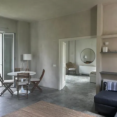 בית חווה La Torre Granaia סראוואלה סקריביה